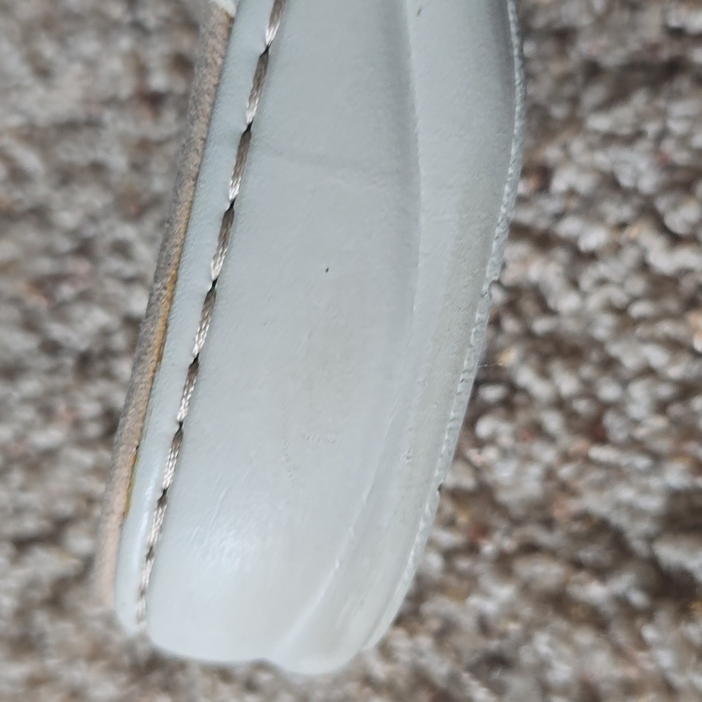 Clarks Women's Size 9.5 Cream Perforated Slip-On Adjustable Sandals - Picture 7 of 7